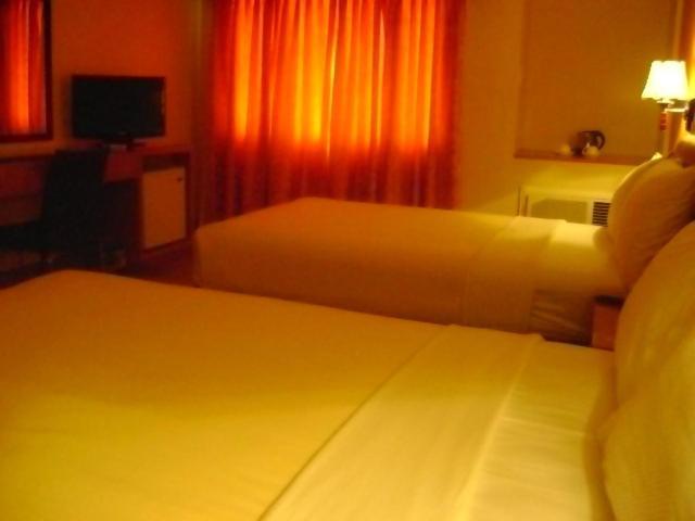 Pamulinawen Hotel Laoag Cameră foto